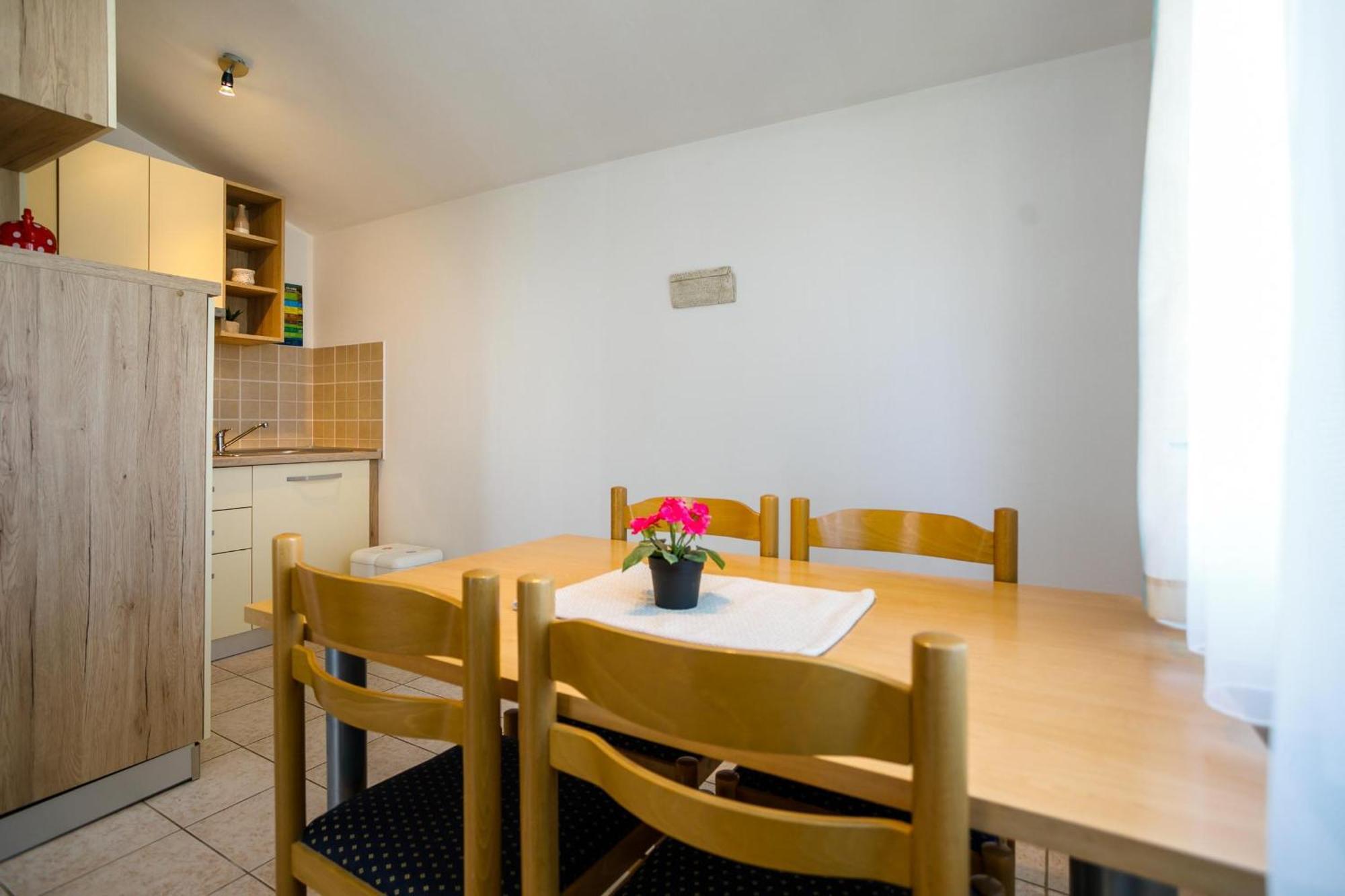 באסקה Apartment Pirun מראה חיצוני תמונה