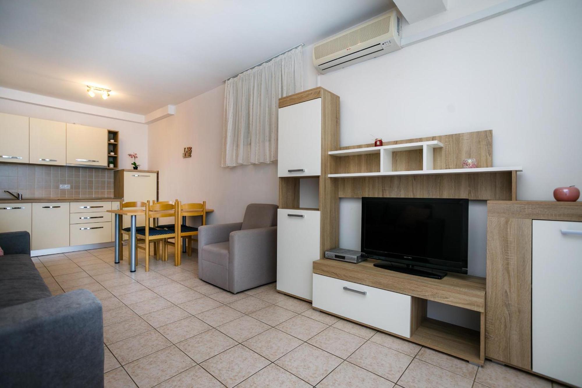 באסקה Apartment Pirun מראה חיצוני תמונה
